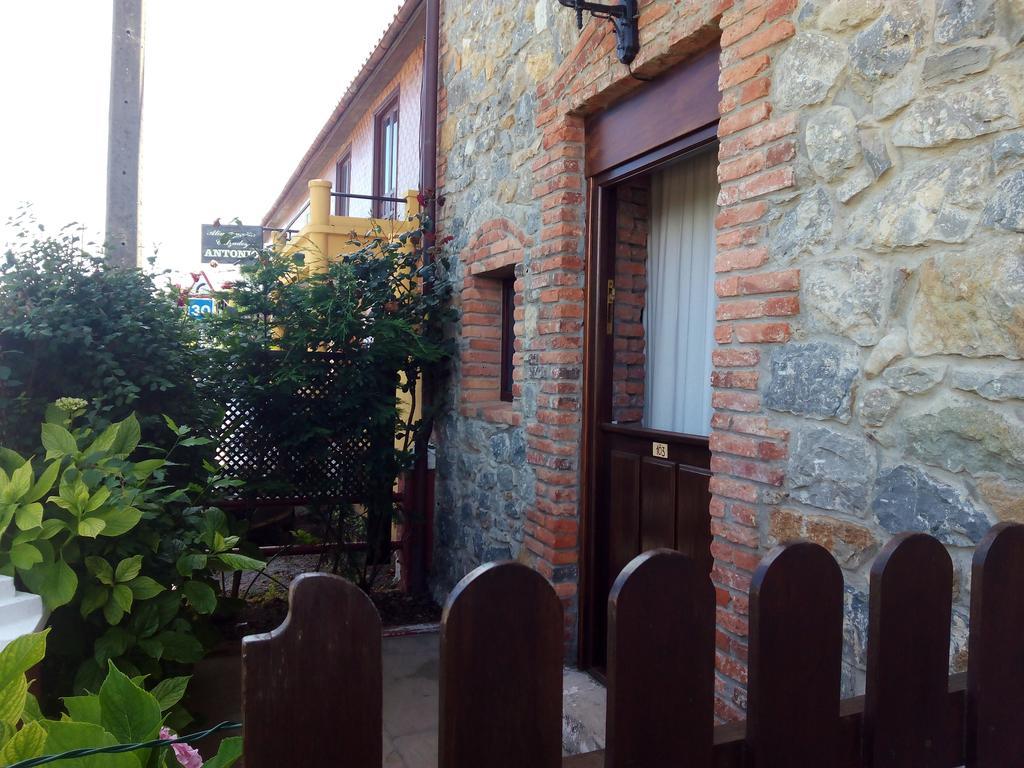 Cóbreces Posada Las Mananitas מראה חיצוני תמונה